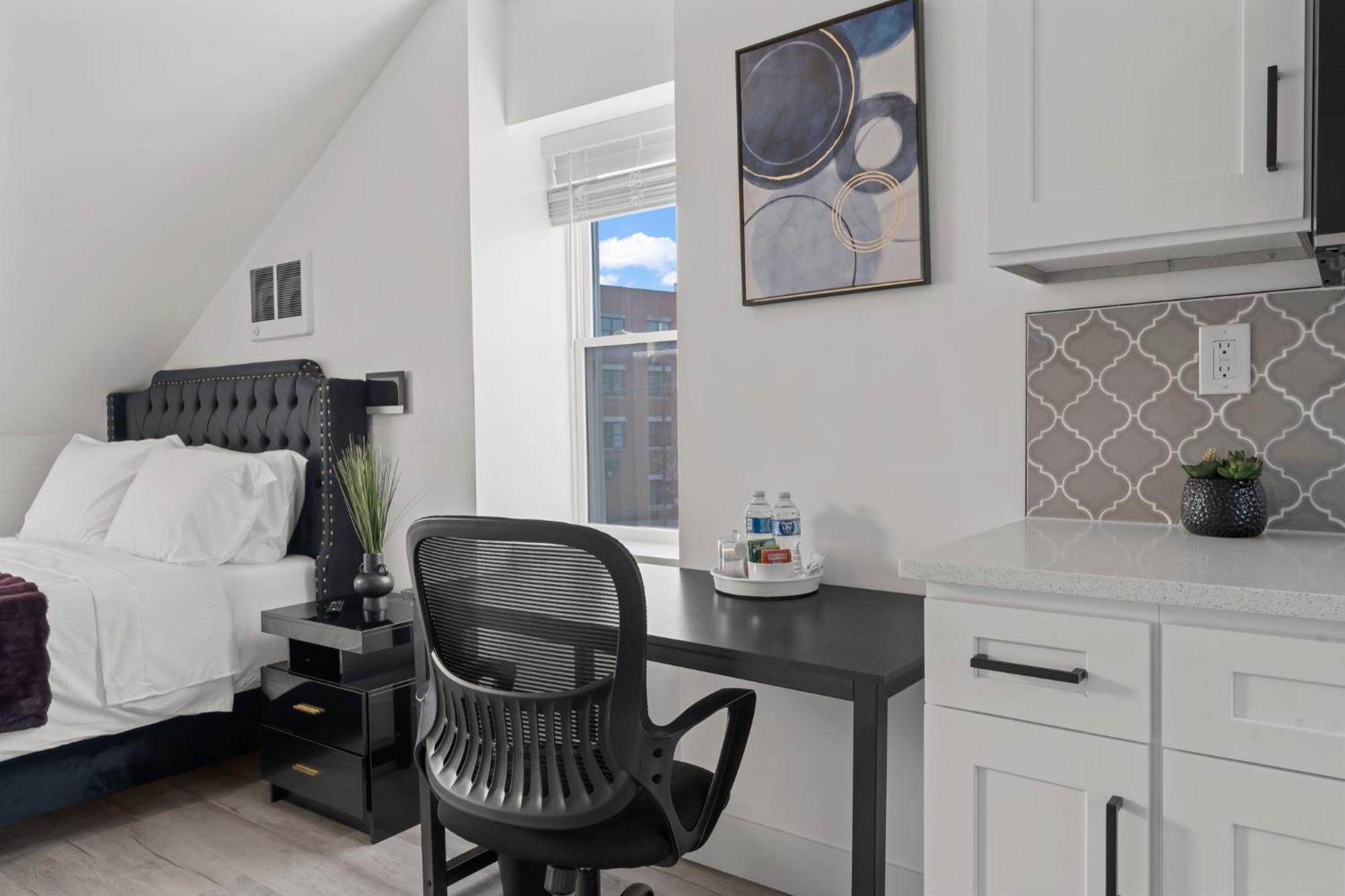 Hotel New Season Royals, Airport West Chester Pokój zdjęcie